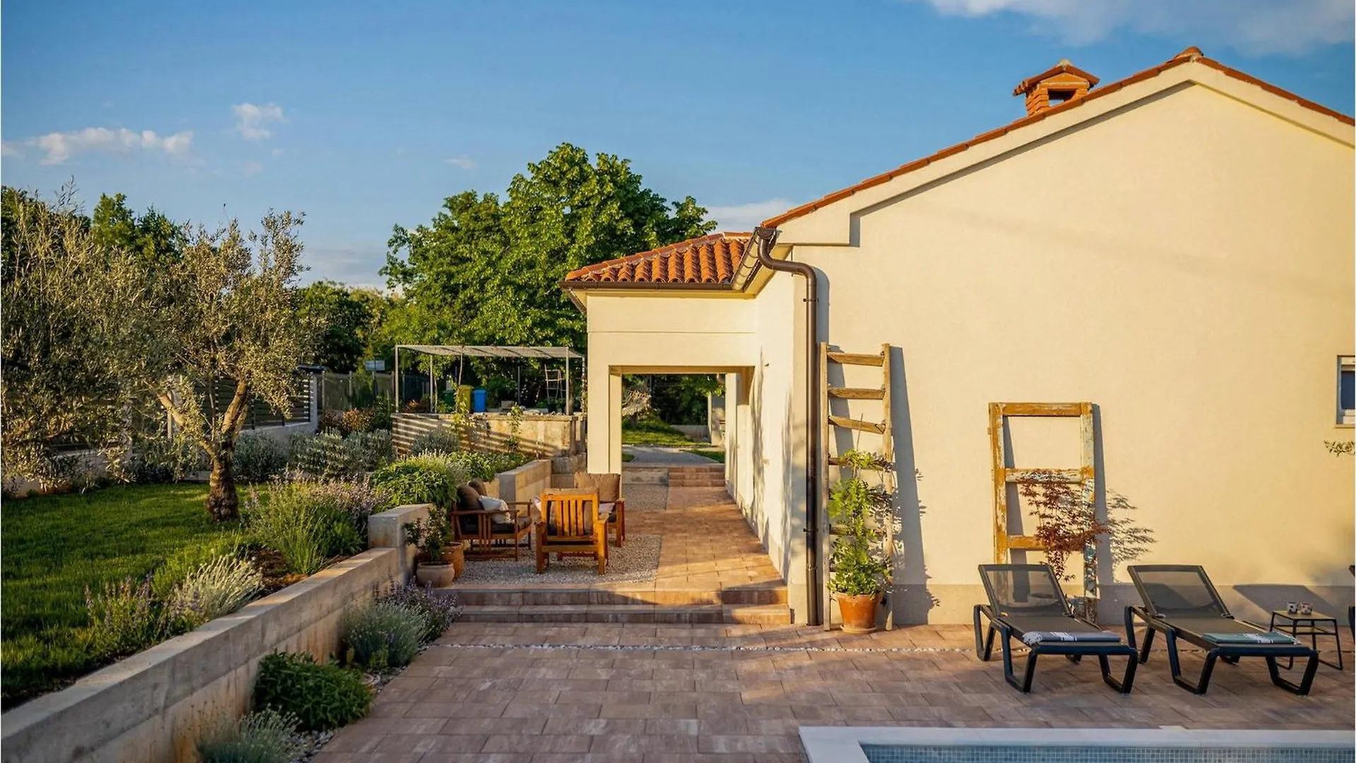 Villa Bogondon Veli Turini 0*,